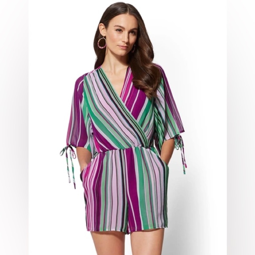 Striped Kimono Romper in Magenta Madness; NY & Co; NWT (Sm AND Med)